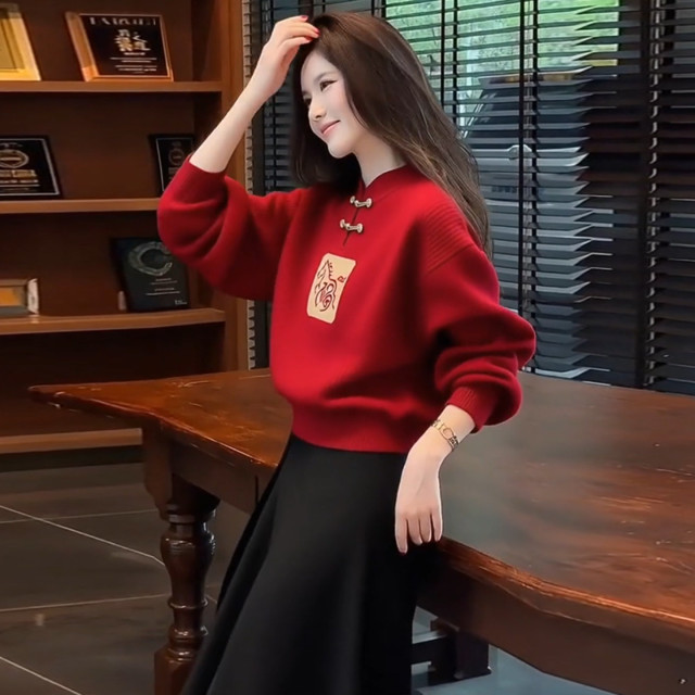新中式国风盘扣白马红色针织毛衣女款2025新款冬季本命年马年衣服