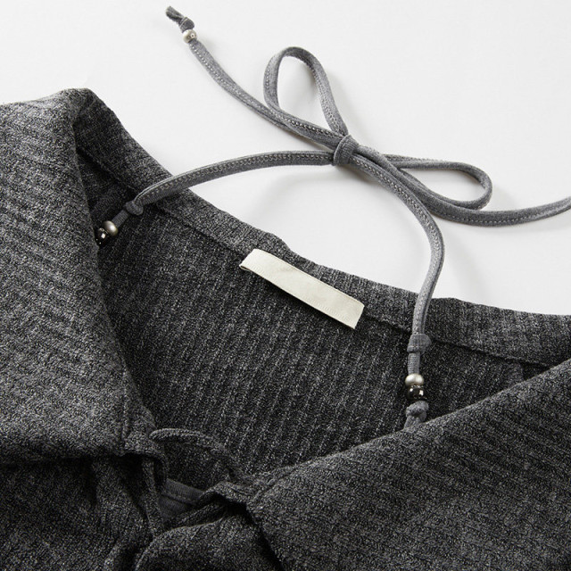 早秋新款美式復古甜辣短款假兩件抽繩掛脖翻領長袖t恤女chic上衣