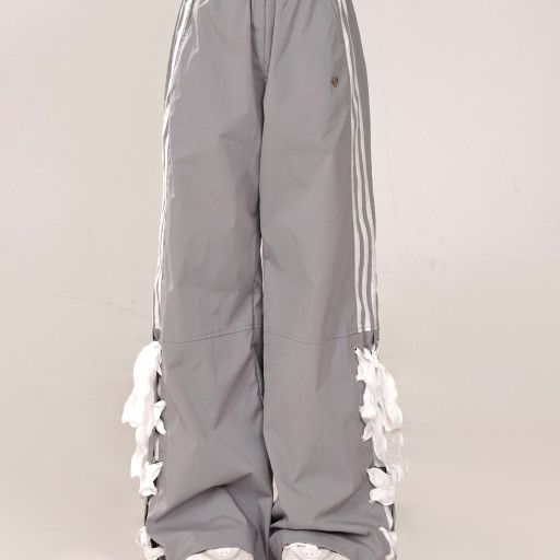 心動蕾絲 灰色百搭設計感學院風休閑直筒拖地運動長褲