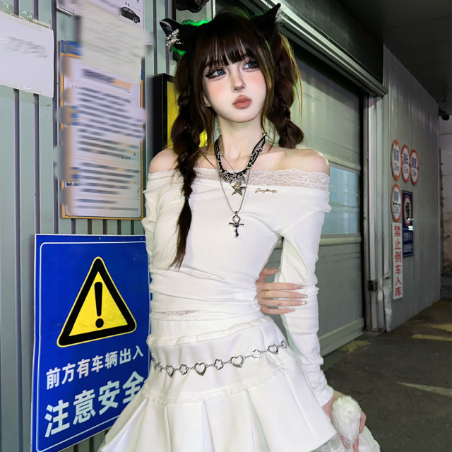 危險遊戲 一字肩辣妹蕾絲拼接T恤女春夏長袖顯瘦上衣