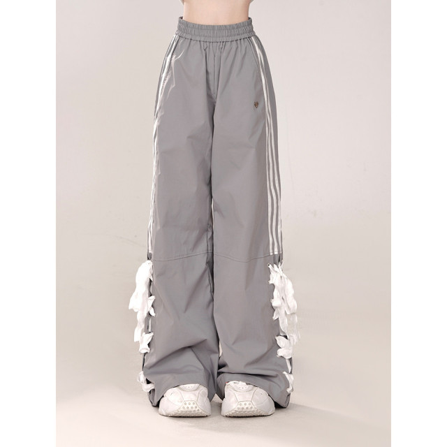 心動蕾絲 灰色百搭設計感學院風休閑直筒拖地運動長褲