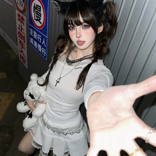 危險遊戲 一字肩辣妹蕾絲拼接T恤女春夏長袖顯瘦上衣