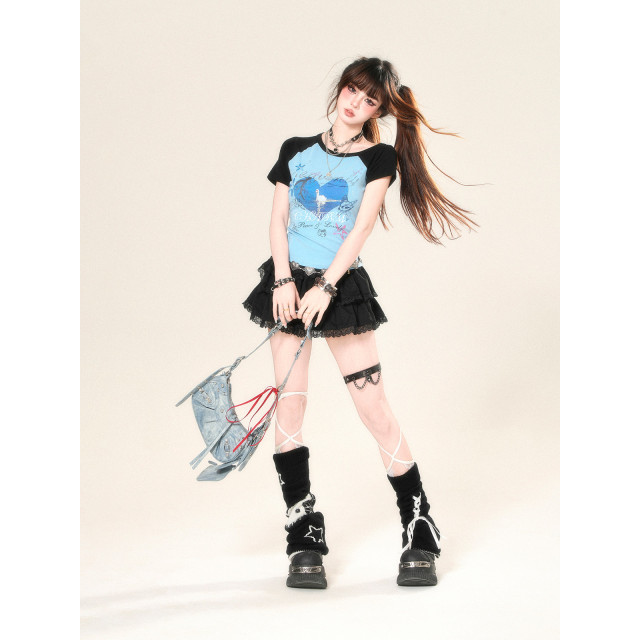 蜜嶼漫語 正肩短袖辣妹T恤女夏收腰顯瘦短款設計感上衣