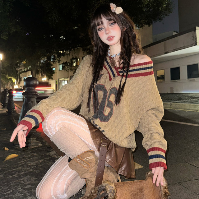 沃茨學院 %美式慵懶露肩毛衣女秋冬寬松V領麻花上衣