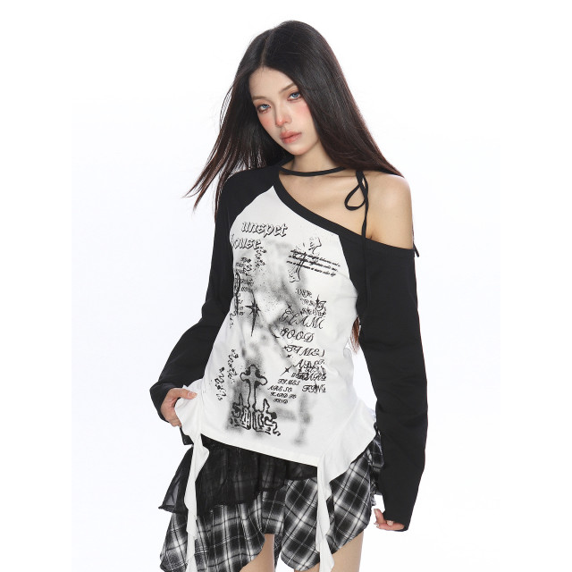 輕亞風塗鴉斜肩系帶流蘇長袖T恤女秋季辣媽漏肩內搭上衣潮