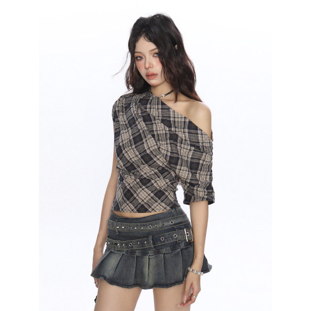 辣妹撞色格子斜肩短袖T恤女夏季設計感韓系露肩顯瘦上衣潮