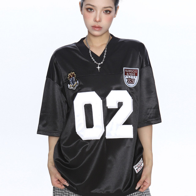 美式緞面字母v領短袖T恤女夏季運動風寬松休閑情侶球衣潮