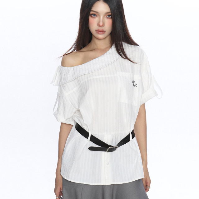 韓系穿搭斜肩短袖襯衫T恤女夏季不規則設計露肩顯瘦上衣潮