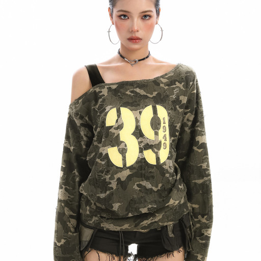 辣妹斜肩迷彩字母長袖T恤女秋季抽繩綁帶露肩顯瘦內搭上衣