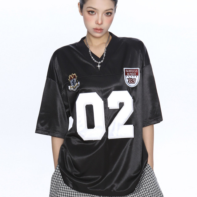 美式緞面字母v領短袖T恤女夏季運動風寬松休閑情侶球衣潮