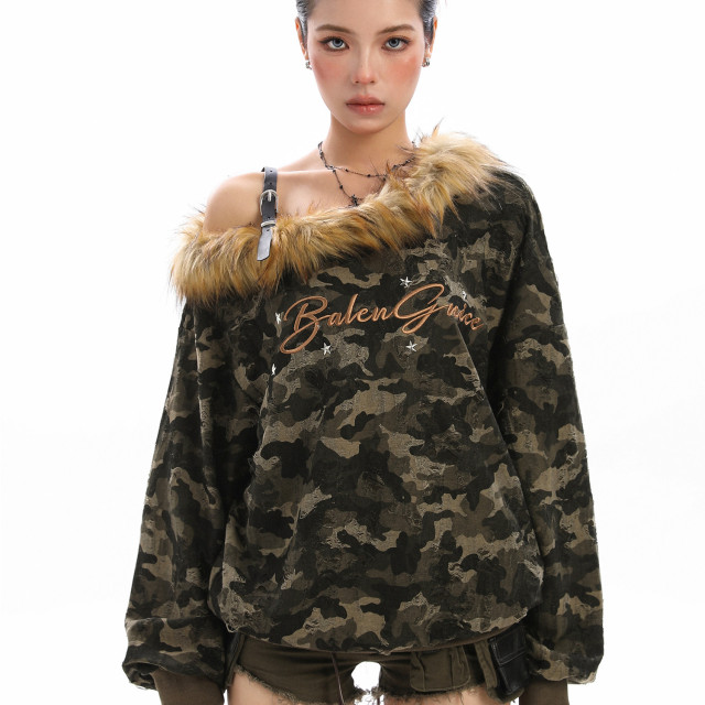 美式辣妹迷彩斜肩衛衣女秋冬可拆卸毛領露肩顯瘦寬松上衣