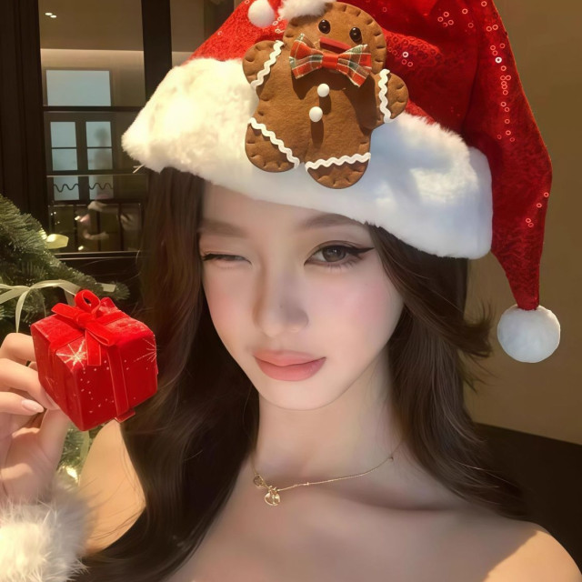 𝚃𝚆𝙴𝙽𝚃𝚈｜圣诞树 氛围 感 毛绒 帽子 女 可爱 毛球 头饰 冬 cos 拍照 装扮 道具 饰品 节日