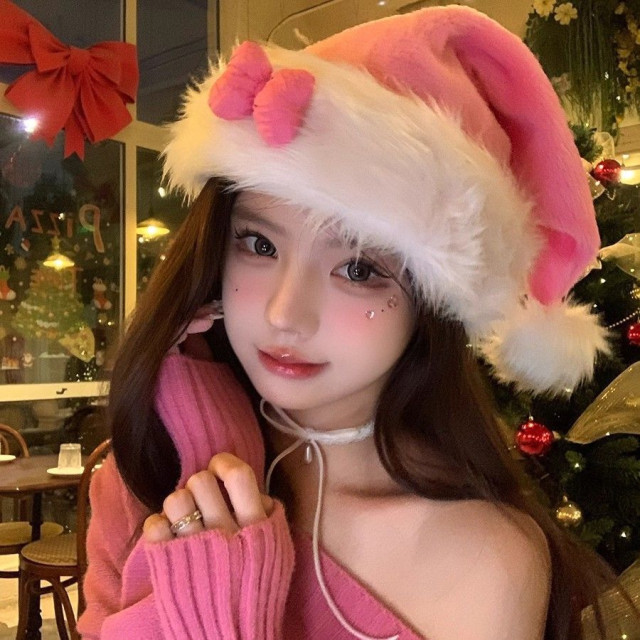 𝚃𝚆𝙴𝙽𝚃𝚈｜粉色 蝴蝶结 圣诞帽 节日 穿搭 装扮 拍照 头饰 甜美 少女心 圣诞帽 氛围 感